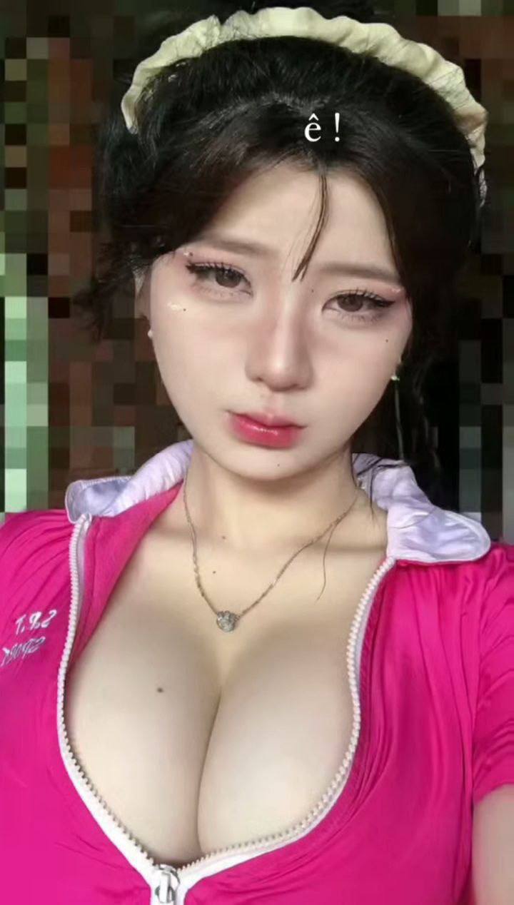 Làm tình bạn trai cũ sau bao năm gặp lại